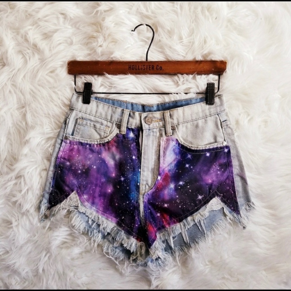 UNIF galaxy shorts